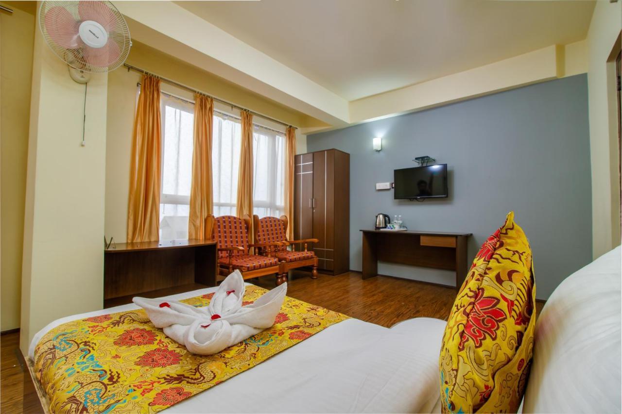 Muscatel Grand Silkroute - 300 Mts From Mg Marg Gangtok Exterior photo