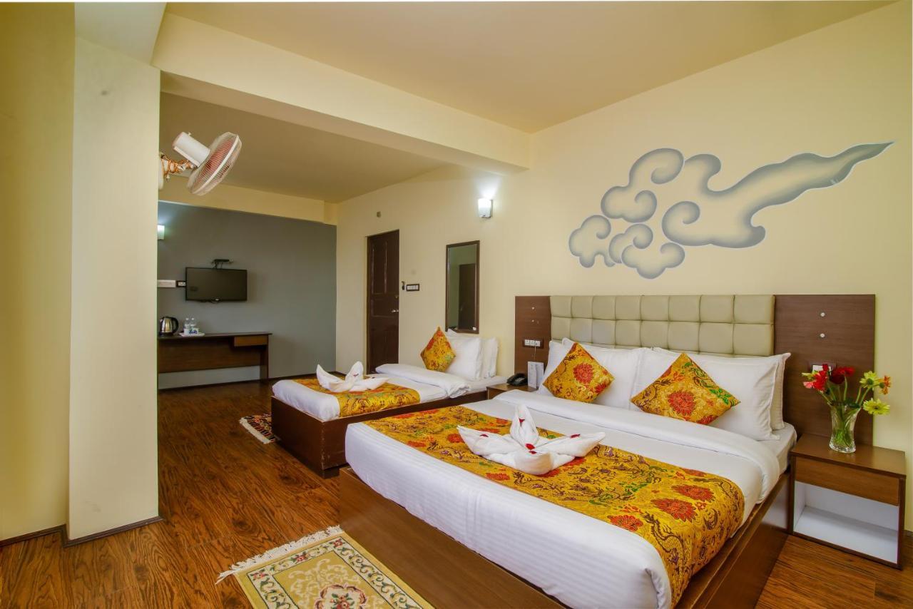 Muscatel Grand Silkroute - 300 Mts From Mg Marg Gangtok Exterior photo