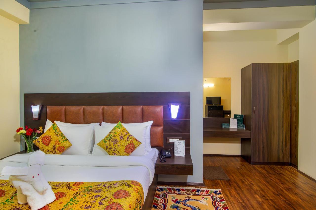 Muscatel Grand Silkroute - 300 Mts From Mg Marg Gangtok Exterior photo