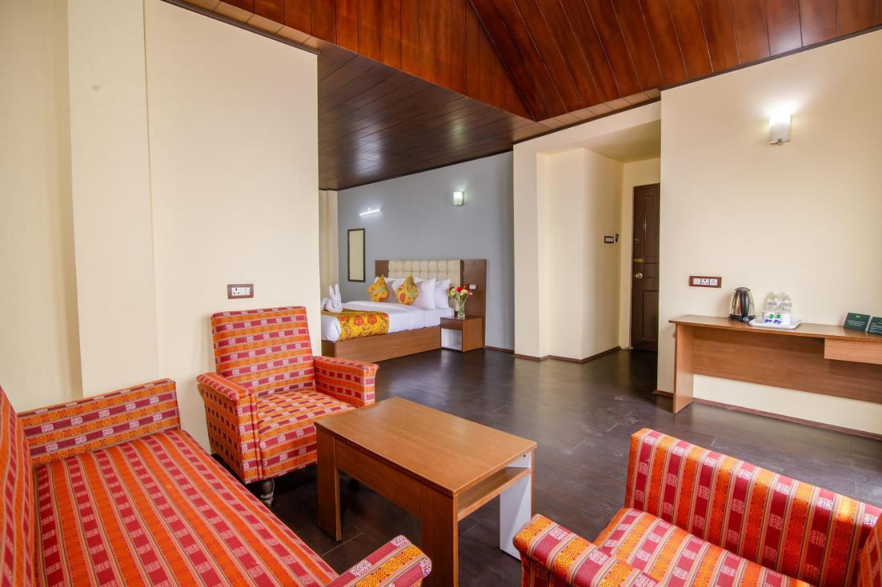 Muscatel Grand Silkroute - 300 Mts From Mg Marg Gangtok Exterior photo