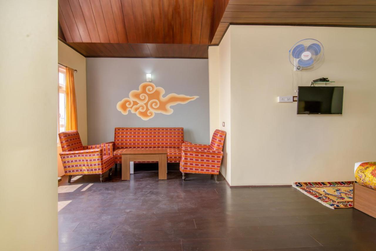 Muscatel Grand Silkroute - 300 Mts From Mg Marg Gangtok Exterior photo
