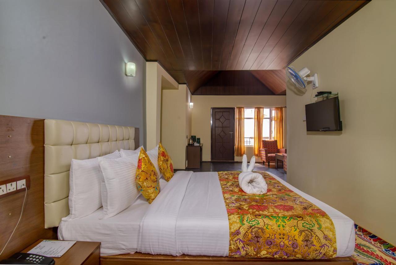 Muscatel Grand Silkroute - 300 Mts From Mg Marg Gangtok Exterior photo