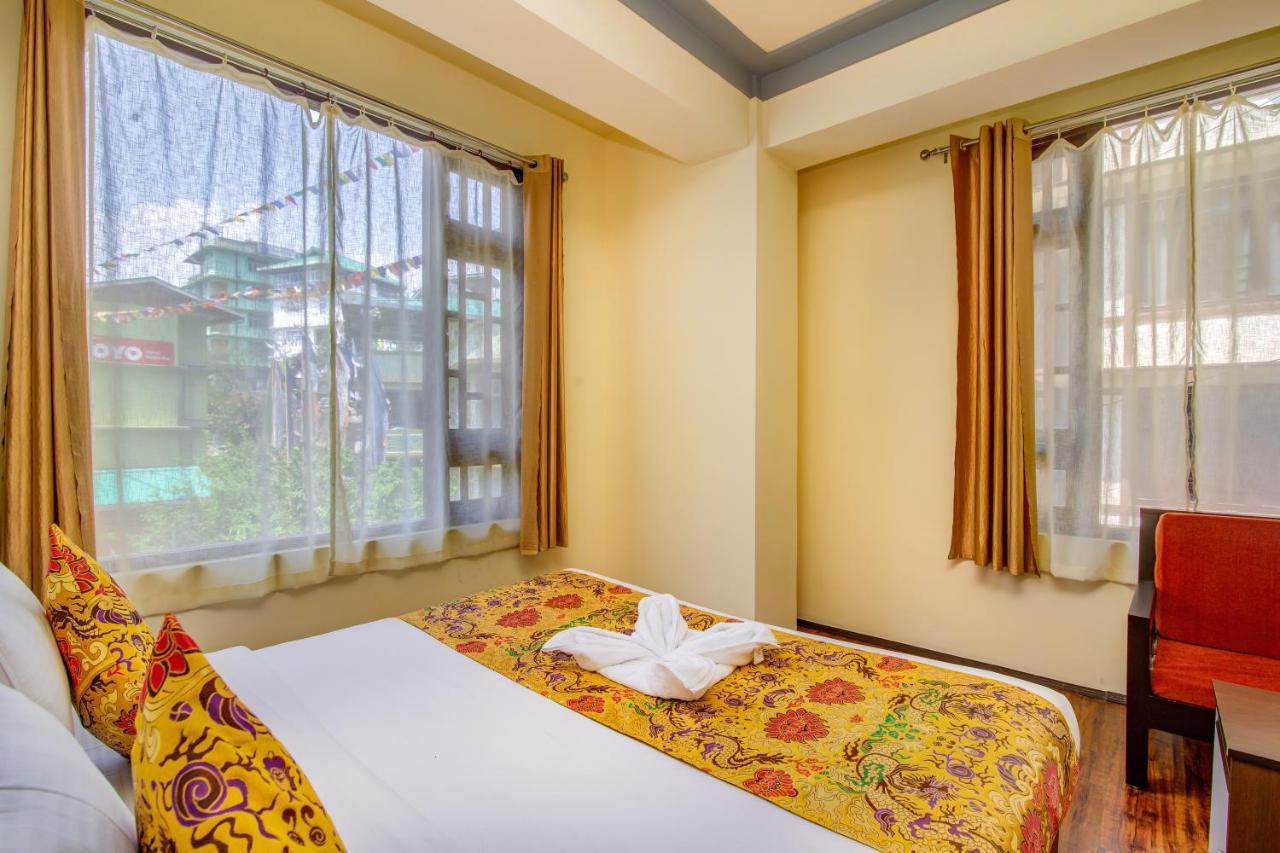 Muscatel Grand Silkroute - 300 Mts From Mg Marg Gangtok Exterior photo